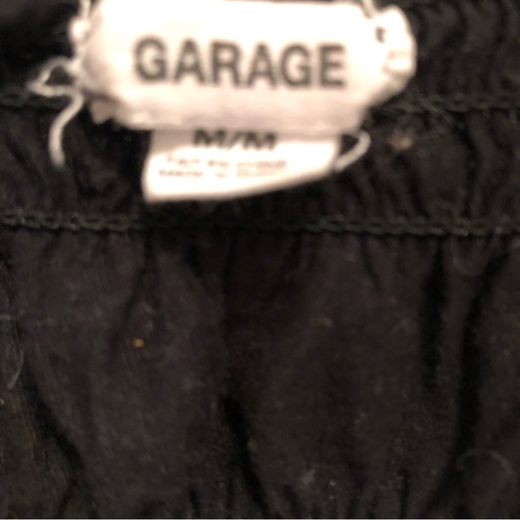 Black Crop Puffed Short Sleeve Top With Ruched Front - Picture 3 of 3